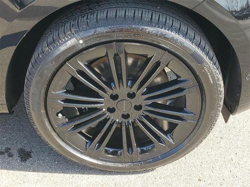 2026 Land Rover Range Rover P530 SE