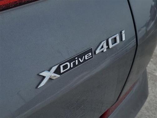 2024 BMW X6 xDrive40i