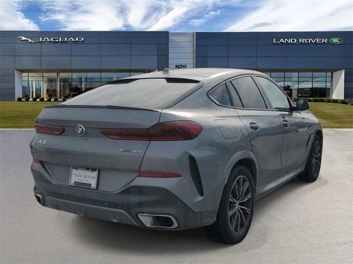 2024 BMW X6 xDrive40i