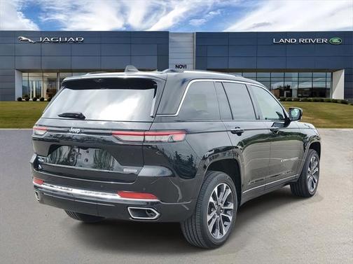 2023 Jeep Grand Cherokee Overland