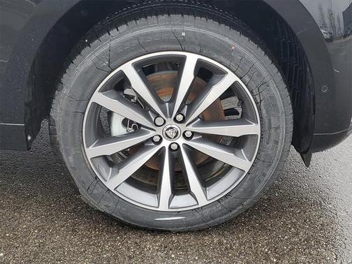 2025 Jaguar F-PACE R-Dynamic S P250 AWD Automatic