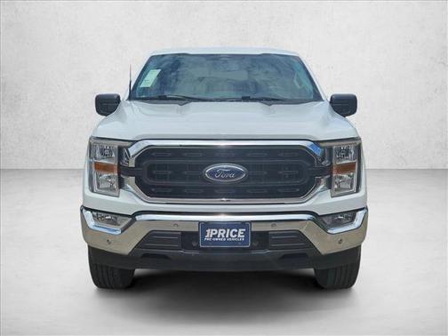 Oxford White 2022 Ford F-150 XLT