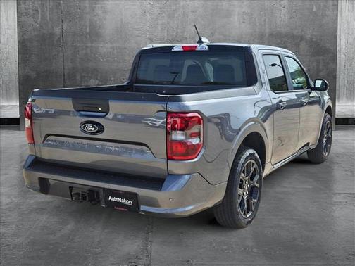 2025 Ford Maverick Lobo Standard