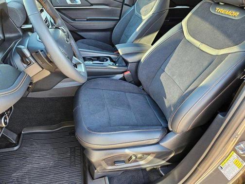 Marsh Gray 2026 Ford Explorer Tremor