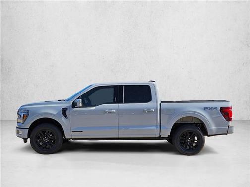 Avalanche 2026 Ford F-150 Platinum