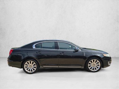 2010 Lincoln MKS Base
