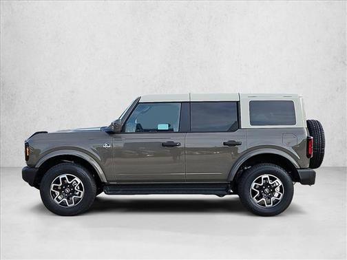 Marsh Gray 2026 Ford Bronco Outer Banks