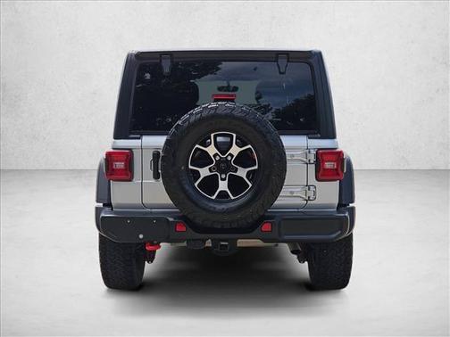 Silver Zynith Clearcoat 2022 Jeep Wrangler Unlimited Rubicon