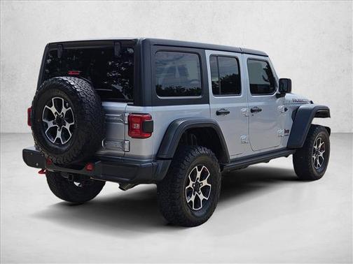 Silver Zynith Clearcoat 2022 Jeep Wrangler Unlimited Rubicon