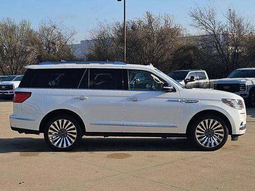 2019 Lincoln Navigator Reserve