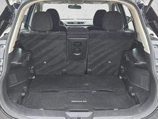 Magnetic Black 2016 Nissan Rogue S
