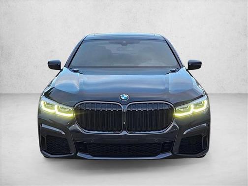 2021 BMW 740 740i