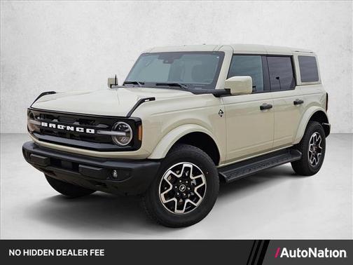 Desert Sand 2026 Ford Bronco Outer Banks