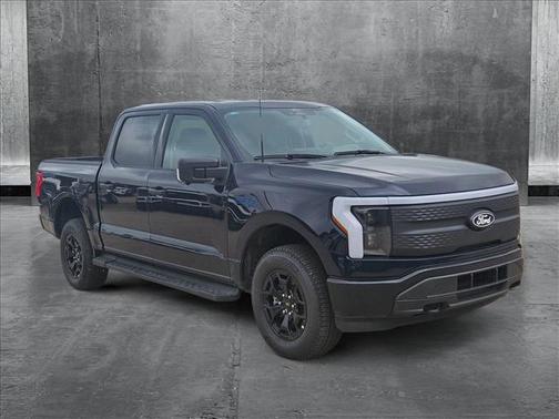 2025 Ford F-150 Lightning XLT