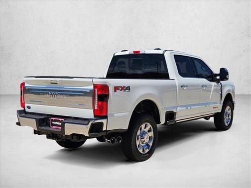 Star White Metallic Tri-Coat 2026 Ford F-250 King Ranch