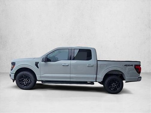 Avalanche 2026 Ford F-150 XLT