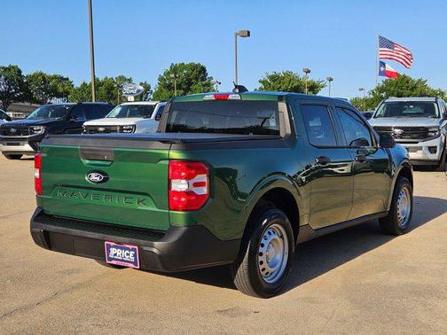 Eruption Green 2025 Ford Maverick XL