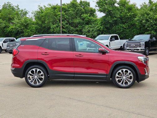 Red Quartz Tintcoat 2019 GMC Terrain SLT