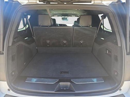 2022 Cadillac Escalade ESV Luxury