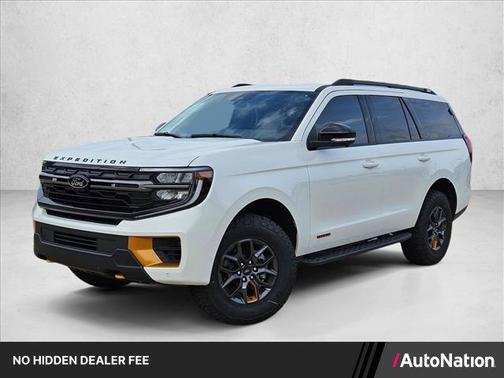 Star White Metallic Tri-Coat 2026 Ford Expedition Tremor
