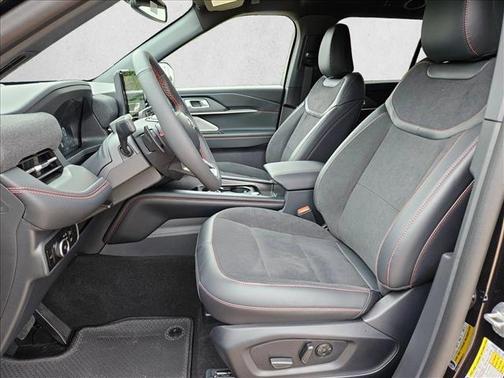 Agate Black Metallic 2026 Ford Explorer ST