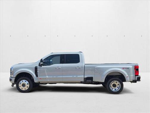 2025 Ford F-450 Platinum