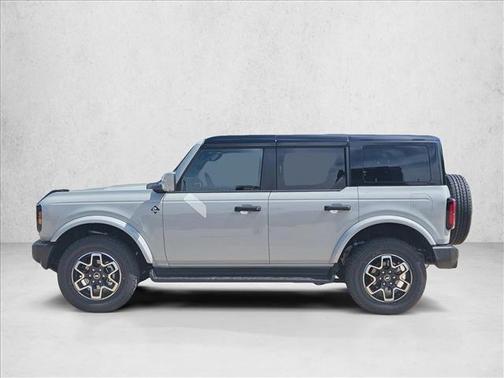 Avalanche Gray 2026 Ford Bronco Outer Banks