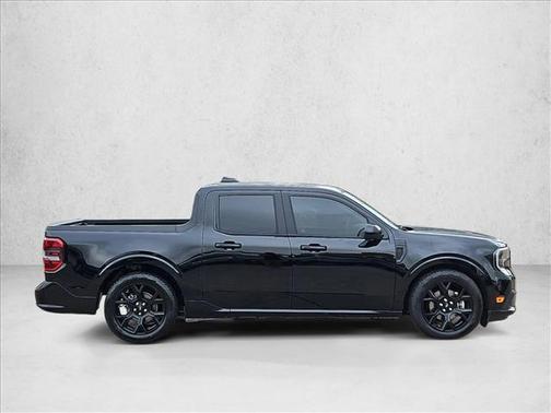 2025 Ford Maverick Lobo Standard