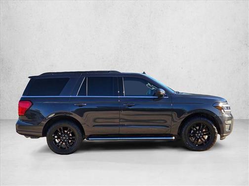 Dark Matter Metallic 2022 Ford Expedition XLT
