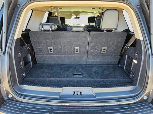 Dark Matter Metallic 2022 Ford Expedition XLT