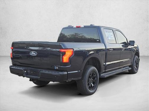 2025 Ford F-150 Lightning XLT