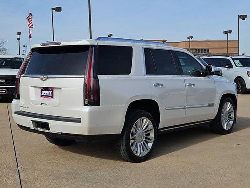 2019 Cadillac Escalade Platinum