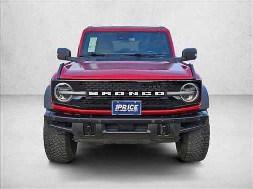 Hot Pepper Red Metallic Tinted Clearcoat 2024 Ford Bronco Wildtrak