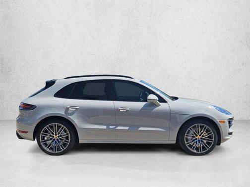 Chalk 2021 Porsche Macan Macan Turbo