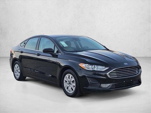 2019 Ford Fusion S