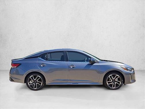 Gun Metallic 2025 Nissan Sentra SR