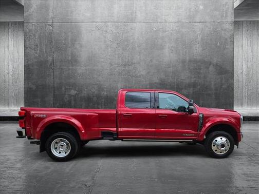 2024 Ford F-450 Lariat