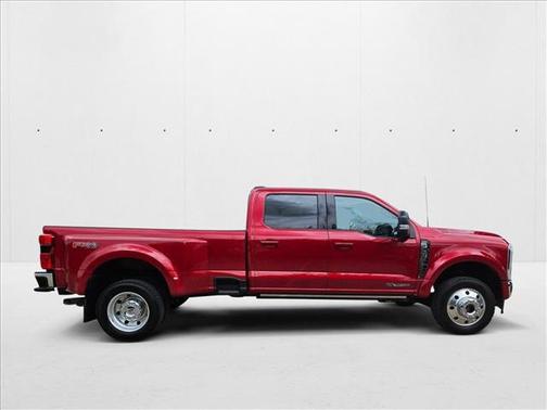 2024 Ford F-450 Lariat