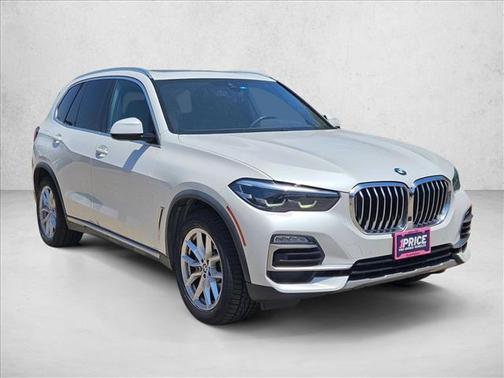 Mineral White Metallic 2020 BMW X5 sDrive40i