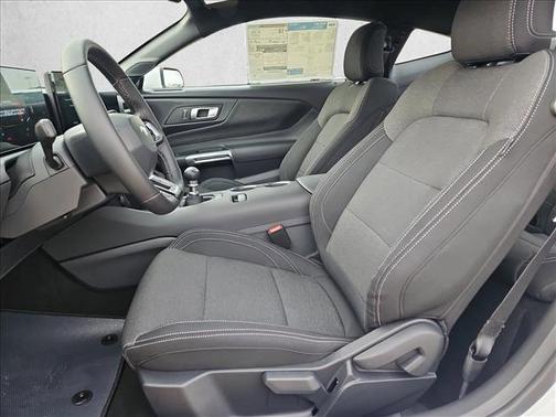 Oxford White 2026 Ford Mustang GT