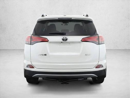 Super White 2017 Toyota RAV4 XLE