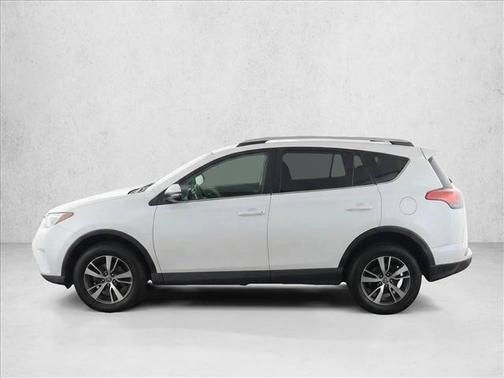 Super White 2017 Toyota RAV4 XLE