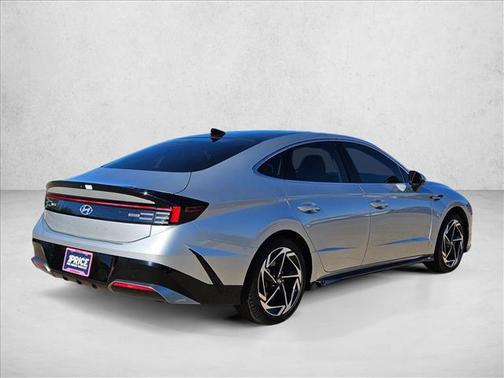 Aero Silver 2024 Hyundai SONATA SEL