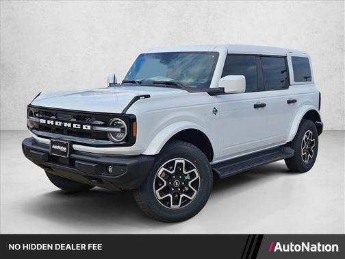 Oxford White 2026 Ford Bronco Outer Banks
