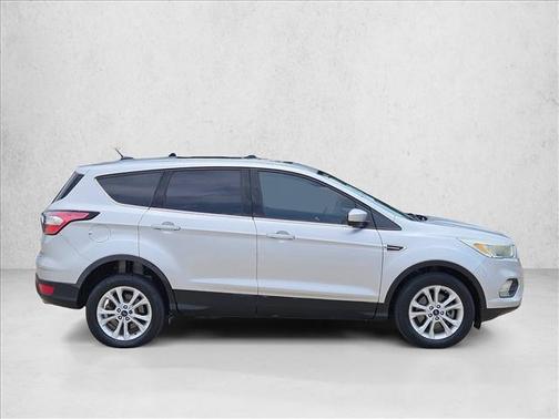 Silver/Gray 2017 Ford Escape SE
