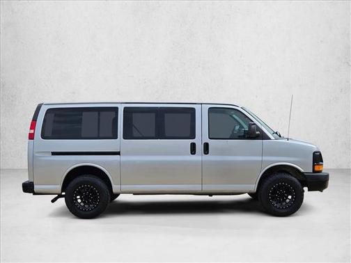 Silver Ice Metallic 2015 Chevrolet Express 2500 LT