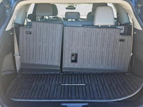 2020 Toyota Highlander Hybrid XLE