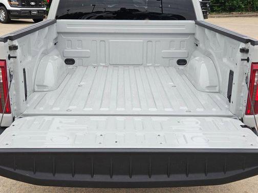 Avalanche 2024 Ford F-150 STX