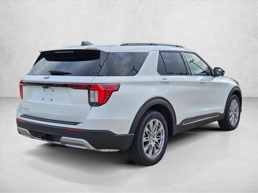 Star White Metallic Tri-Coat 2026 Ford Explorer Platinum