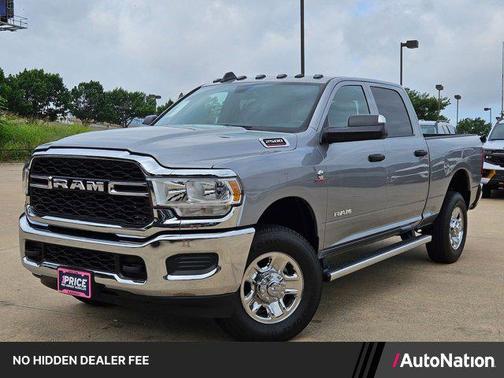 Billet Silver Metallic Clearcoat 2022 RAM 2500 Tradesman Crew Cab 4x4 6'4' Box